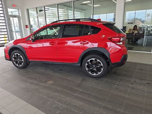 Used 2021 Subaru Crosstrek 2.0i Premium w/ Moonroof Package image 6