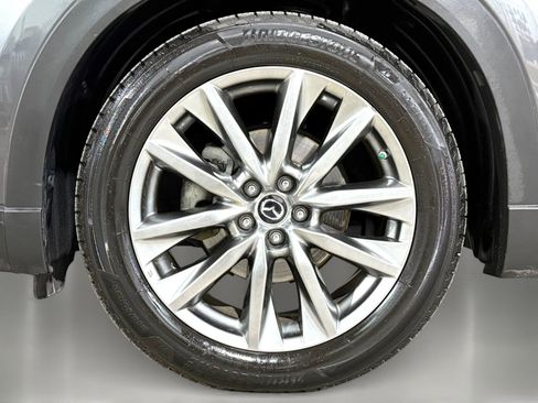 Used 2018 MAZDA CX-9 Signature image 12