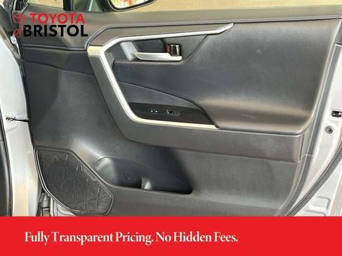 Used 2023 Toyota RAV4 XSE w/ XSE Grade Weather Package AWD/4WD image 22
