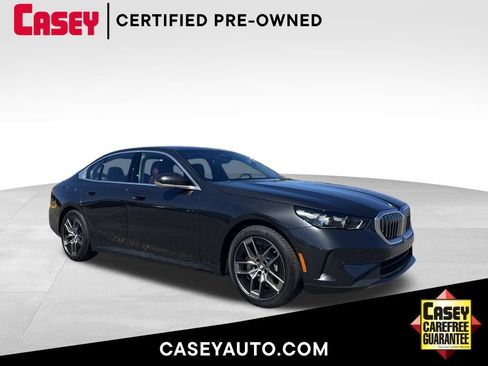 Certified 2026 BMW 530i xDrive AWD/4WD image 1