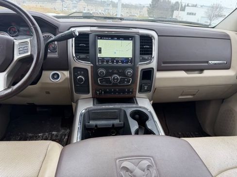 Used 2018 RAM 2500 Laramie w/ Snow Chief Group AWD/4WD image 7