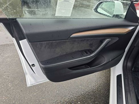 Used 2023 Tesla Model 3 Standard Range image 24