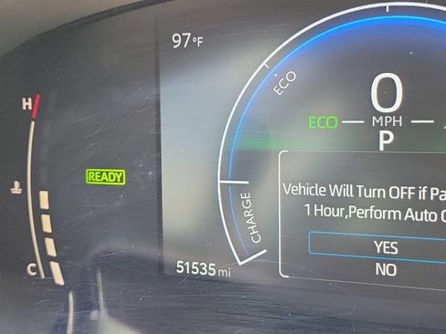 Used 2025 Toyota Camry SE FWD image 26