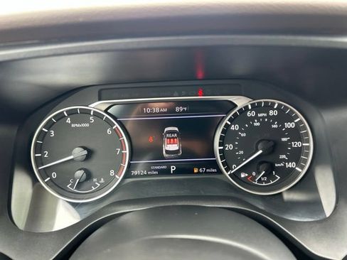 Used 2023 Nissan Rogue SV FWD image 12
