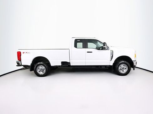 Used 2023 Ford F250 XL image 9