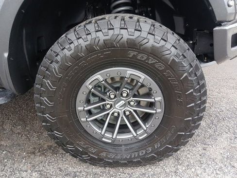 Used 2020 Ford F150 Raptor w/ Equipment Group 802A Luxury image 58