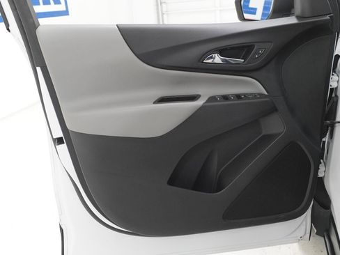 Used 2023 Chevrolet Equinox LS w/ Driver Confidence II Package FWD image 20