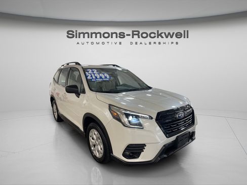 Used 2022 Subaru Forester image 3