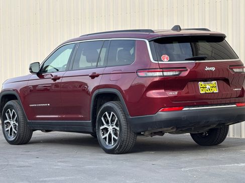 Used 2024 Jeep Grand Cherokee L Limited w/ Trailer Tow Package AWD/4WD image 6