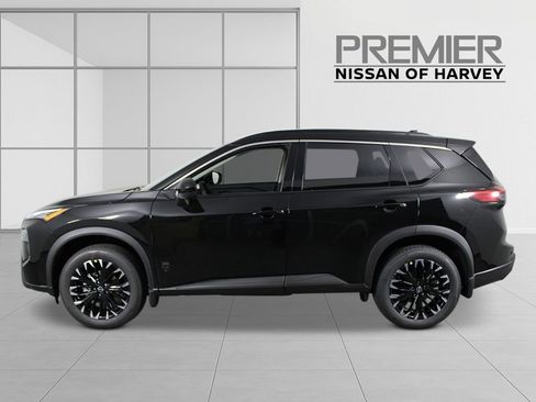 New 2026 Nissan Rogue SV FWD image 2
