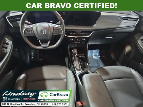 Used 2024 Buick Encore GX Sport Touring image 2