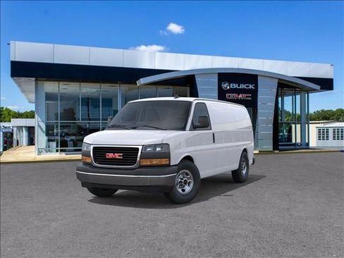 New 2025 GMC Savana 2500 w/ Driver Convenience Package RWD image 8