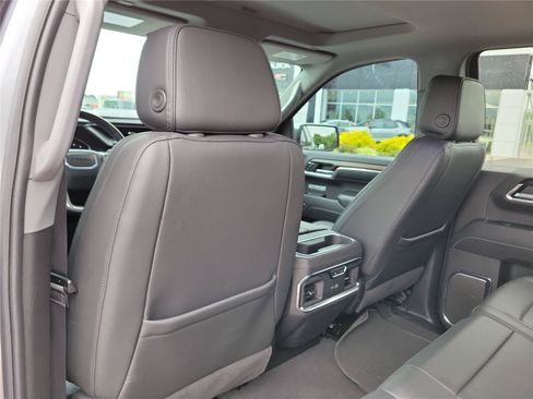 Used 2024 GMC Sierra 1500 Denali w/ Denali Reserve Package AWD/4WD image 15
