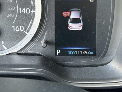 Used 2021 Toyota Corolla LE FWD image 36