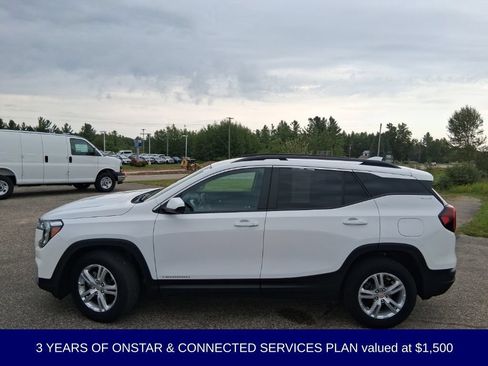 Used 2022 GMC Terrain SLE w/ Driver Convenience Package AWD/4WD image 3