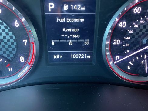 Used 2019 Hyundai Veloster 2.0 image 6