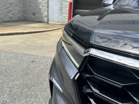 Used 2025 Honda Pilot Elite image 13