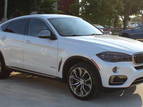 Used 2018 BMW X6 sDrive35i w/ Lighting Package RWD image 8