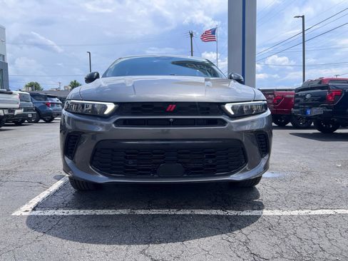Used 2024 Dodge Hornet R/T w/ Tech Pack w/o Parking AWD/4WD image 3