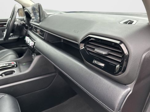 Certified 2025 Honda Pilot Touring image 42