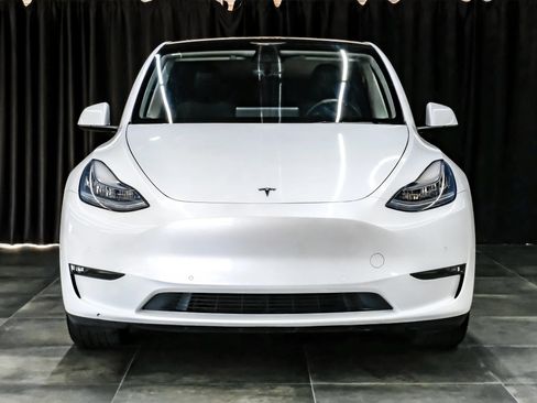 Used 2021 Tesla Model Y Long Range AWD/4WD image 6