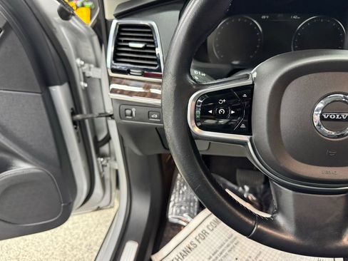 Used 2016 Volvo XC90 T6 Momentum w/ Momentum Plus Package image 23