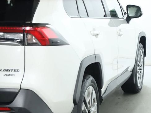 Certified 2019 Toyota RAV4 Limited image 46