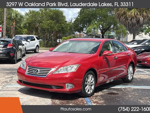 Used 2011 Lexus ES 350 w/ Preferred Accessory Package FWD image 5