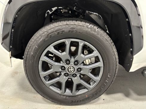 Used 2026 Toyota Tundra Platinum AWD/4WD image 68