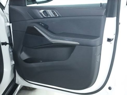 Used 2021 BMW X5 xDrive40i w/ Convenience Package image 22