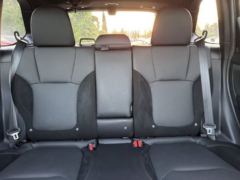 Used 2026 Subaru Forester Touring AWD/4WD image 34