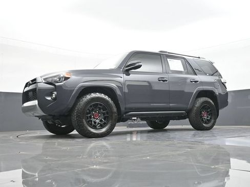 Used 2024 Toyota 4Runner TRD Off-Road Premium w/ Moonroof Package AWD/4WD image 59