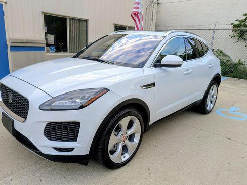 Used 2018 Jaguar E-PACE SE AWD/4WD image 1