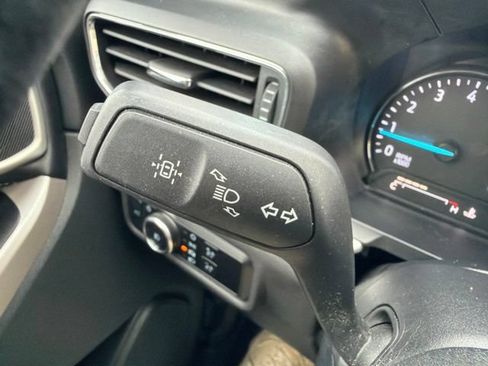 Used 2023 Ford Explorer XLT w/ Equipment Group 202A AWD/4WD image 47