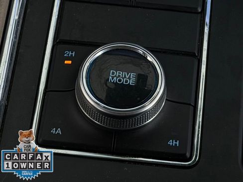 Used 2024 Ford Expedition Max XLT image 19