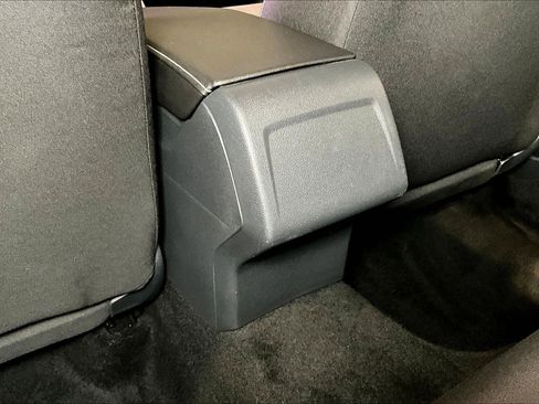 Used 2025 Volkswagen Jetta S FWD image 11
