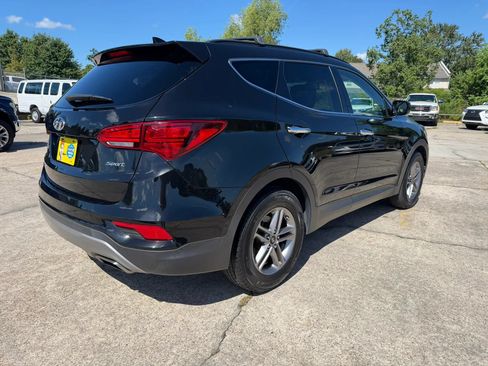 Used 2017 Hyundai Santa Fe Sport FWD image 5