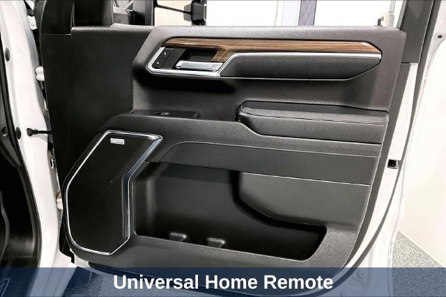 Used 2023 Chevrolet Silverado 1500 RST w/ Convenience Package II AWD/4WD image 38