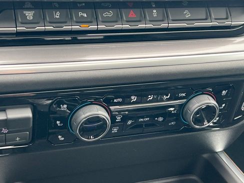 New 2026 Chevrolet Silverado 2500 High Country w/ High Country Premium Package AWD/4WD image 17