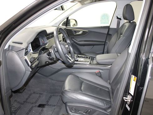Used 2023 Audi Q7 3.0T Premium Plus image 22