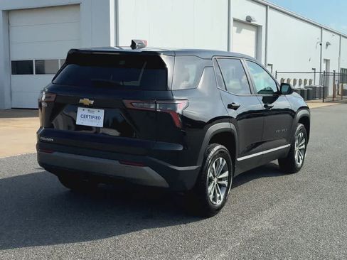 Used 2026 Chevrolet Equinox LT FWD image 8