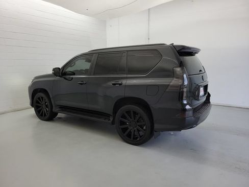 Used 2022 Lexus GX 460 Luxury w/ Accessory Package AWD/4WD image 7