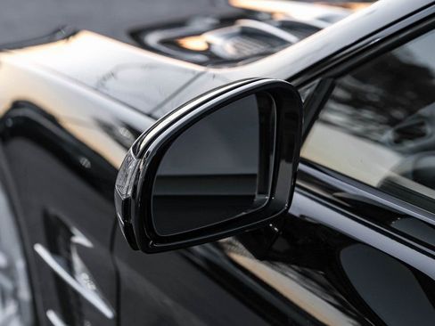 Used 2016 Mercedes-Benz SL 550 image 40