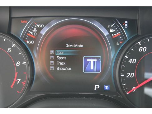Used 2016 Chevrolet Camaro SS RWD image 33