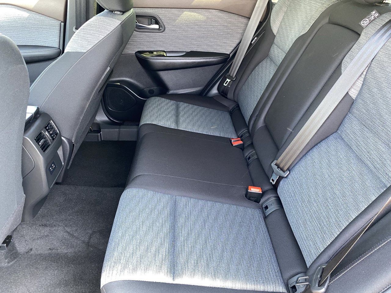 Certified 2023 Nissan Rogue SV FWD image 14