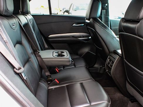 Used 2024 Cadillac XT4 Premium Luxury image 37