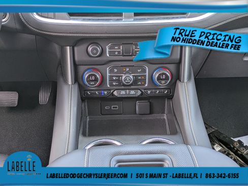 Used 2023 Chevrolet Tahoe Premier RWD image 16