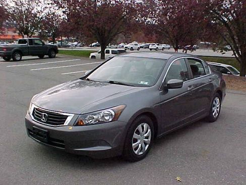 Used 2010 Honda Accord LX image 28