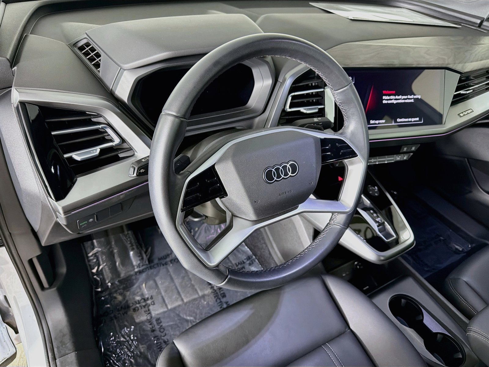 Certified 2023 Audi Q4 e-tron Premium Plus w/ Premium Plus AWD/4WD image 9