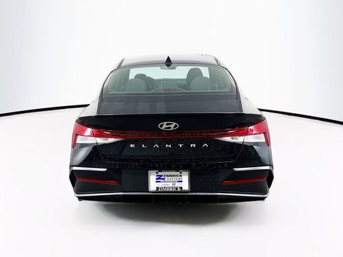 New 2026 Hyundai Elantra SEL Sport Premium FWD image 6